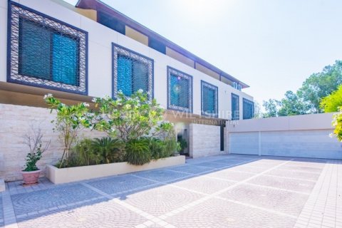 Vila u gradu Al Gurm West, Abu Dhabi, UAE 5 spavaće sobe, 1579.3 m2 Br. 528784 - Slika 10