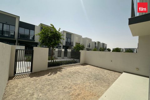 Dubai, BAE’de satılık townhouse 3 yatak odası, 173.9 m&sup2; No 597989 - fotoğraf 14