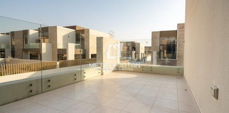 Maison de ville à Mohammed Bin Rashid City, Dubai, EAU: 4 chambres, 283 m2 № 663915