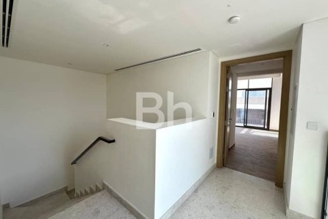 Al Furjan、Dubai、UAE にあるタウンハウス販売中 4ベッドルーム、371 m2、No645358 - 写真 1