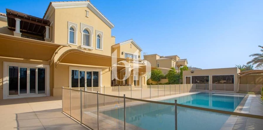 Villa in Arabian Ranches, Dubai, VAE 6 slaapkamers, 1644 vr.m. nr 645355