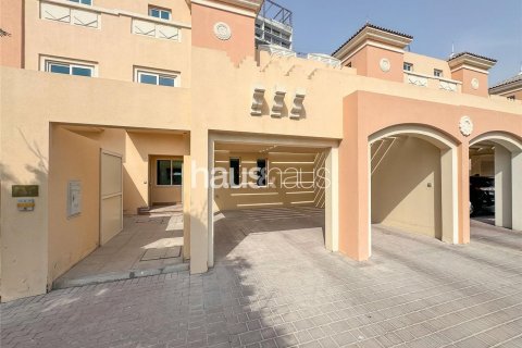 阿联酋 Dubai Dubai Sports City 待租 : 4 卧, 232 平方米 , 编号626707 - 照片 2