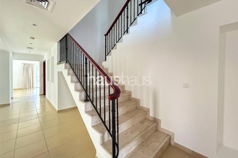 Villa in Arabian Ranches, Dubai, UAE 5 bedrooms, 709 sq.m. № 626708 - photo 5