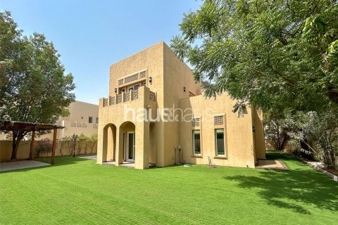 Villa in Arabian Ranches, Dubai, UAE 5 bedrooms, 709 sq.m. № 626708 - photo 6