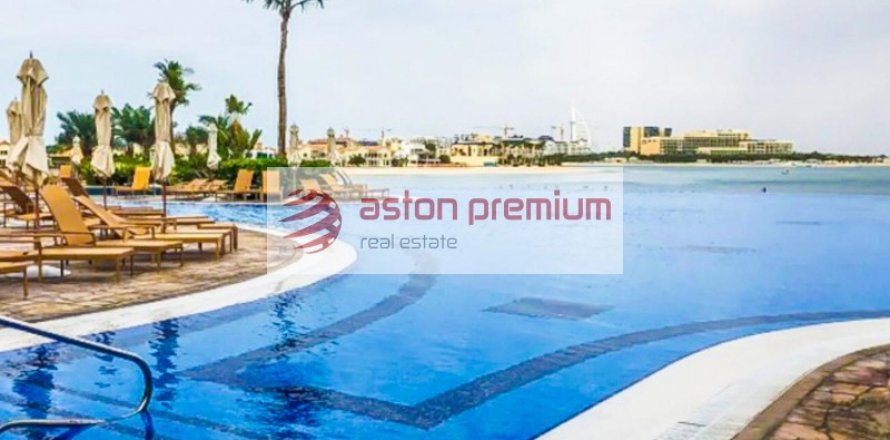Palm Jumeirah, Dubai, UAE의 아파트 침실 1개, 121제곱미터 번호 628458