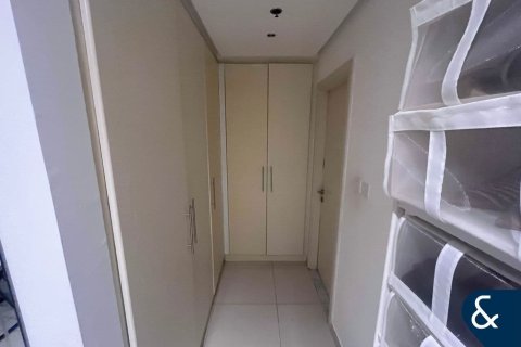 Lägenhet till försäljning i DAMAC Hills (Akoya by DAMAC), Dubai, UAE 2 sovrum, 149 kvm Nr. 666953 - fotografi 7