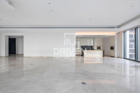 Apartmen di Downtown Dubai (Downtown Burj Dubai), Dubai, UAE 4 bilik tidur, 492.39 meter persegi № 744918 - foto 3