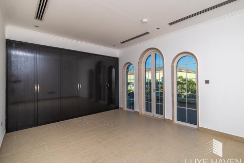 Villa para arrendamento em Jumeirah Park, Dubai, EAU 3 quartos, 327.67 m2 № 571379 - foto 11