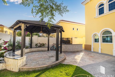 Villa para arrendamento em Jumeirah Park, Dubai, EAU 3 quartos, 327.67 m2 № 571379 - foto 24