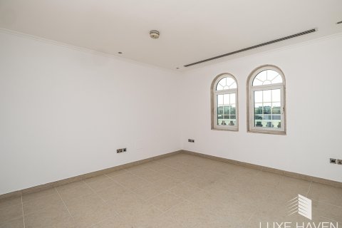 Villa para arrendamento em Jumeirah Park, Dubai, EAU 3 quartos, 327.67 m2 № 571379 - foto 17