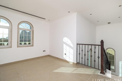 Villa para arrendamento em Jumeirah Park, Dubai, EAU 3 quartos, 327.67 m2 № 571379 - foto 12