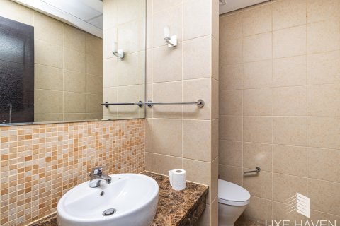 Villa para arrendamento em Jumeirah Park, Dubai, EAU 3 quartos, 327.67 m2 № 571379 - foto 18