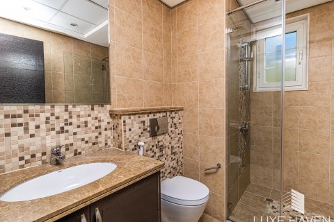 Villa para arrendamento em Jumeirah Park, Dubai, EAU 3 quartos, 327.67 m2 № 571379 - foto 15