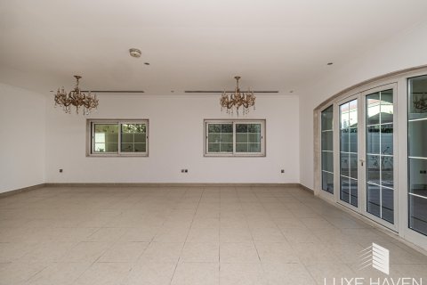 Villa para arrendamento em Jumeirah Park, Dubai, EAU 3 quartos, 327.67 m2 № 571379 - foto 9
