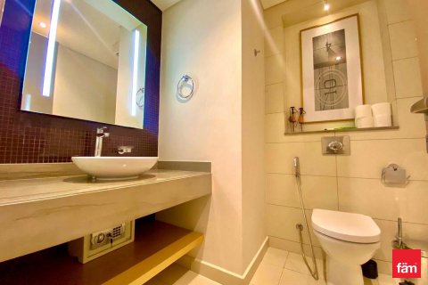 Appartement te koop in Business Bay, Dubai, VAE 1 slaapkamer, 88.5 vr.m., nr 689225 - foto 9