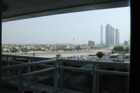 Office in Jumeirah Lake Towers, Dubai, UAE 75.4 sq.m. № 633264 - photo 6
