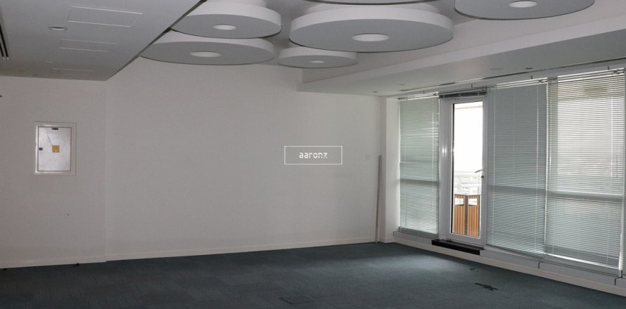 Office in Jumeirah Lake Towers, Dubai, UAE 75.4 sq.m. № 633264