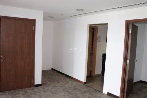 Ufficio in affitto a Jumeirah Lake Towers, Dubai, EAU 101.8 mq. № 633265 - foto 1