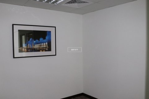 Ufficio in affitto a Jumeirah Lake Towers, Dubai, EAU 101.8 mq. № 633265 - foto 12