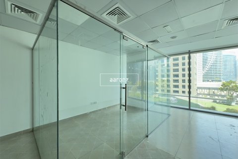Business Bay, Dubai, UAE의 임대용 사무실 62제곱미터 번호 633268 - 사진 7
