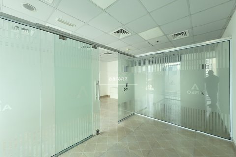Escritório para arrendamento em Business Bay, Dubai, EAU 62 m2 № 633268 - foto 5