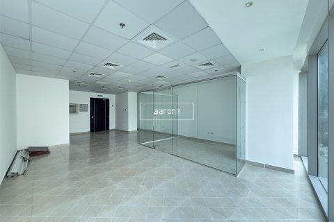 Business Bay, Dubai, UAE의 임대용 사무실 62제곱미터 번호 633268 - 사진 2