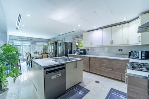 Müüa villa asukohaga Jumeirah Village Triangle, Dubai, AÜE: 5 magamistoaga, 399 m² Nr 754380 - pilt 9