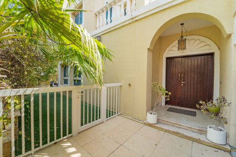 Müüa villa asukohaga Jumeirah Village Triangle, Dubai, AÜE: 5 magamistoaga, 399 m² Nr 754380 - pilt 2