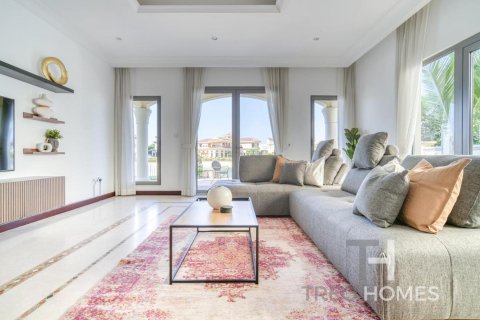 Huvila Palm Jumeirah, Dubai, Arabiemiraatit 4 makuuhuonetta, 465 m2 № 586519 - kuva 3