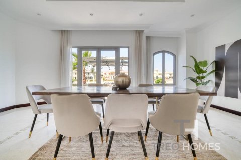 Huvila Palm Jumeirah, Dubai, Arabiemiraatit 4 makuuhuonetta, 465 m2 № 586519 - kuva 15