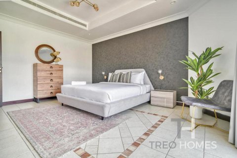 Huvila Palm Jumeirah, Dubai, Arabiemiraatit 4 makuuhuonetta, 465 m2 № 586519 - kuva 20