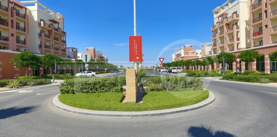 Apartamento em Al Ghadeer, Abu Dhabi, EAU 2 quartos, 96 m2 № 731031