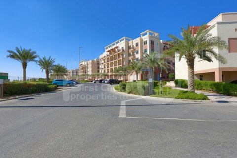 Apartamento para venda em Al Ghadeer, Abu Dhabi, EAU 2 quartos, 96 m2 № 731031 - foto 15