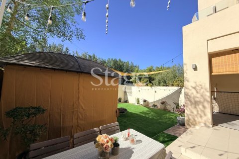 Villa Reem, Dubaijā, AAE 3 istabas, 232 m2 Nr. 737618 - attēls 9
