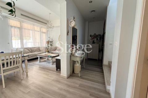 Villa Reem, Dubaijā, AAE 3 istabas, 232 m2 Nr. 737618 - attēls 6