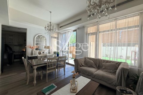 Villa Reem, Dubaijā, AAE 3 istabas, 232 m2 Nr. 737618 - attēls 3