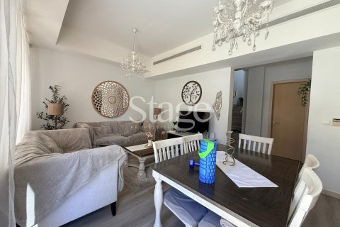 Villa Reem, Dubaijā, AAE 3 istabas, 232 m2 Nr. 737618 - attēls 5