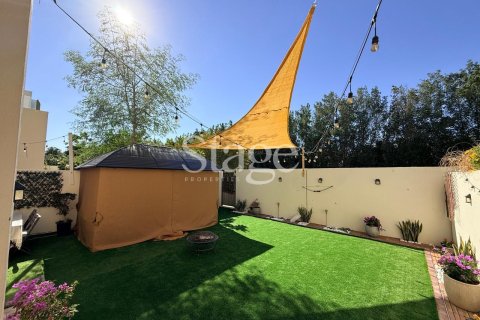 Villa Reem, Dubaijā, AAE 3 istabas, 232 m2 Nr. 737618 - attēls 10