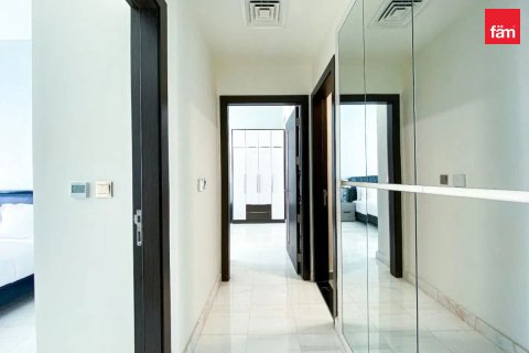 Apartment til salg i Business Bay, Dubai, UAE 2 soveværelser, 104.4 kvm № 740381 - foto 7