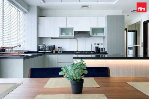 Apartment til salg i Business Bay, Dubai, UAE 2 soveværelser, 104.4 kvm № 740381 - foto 10