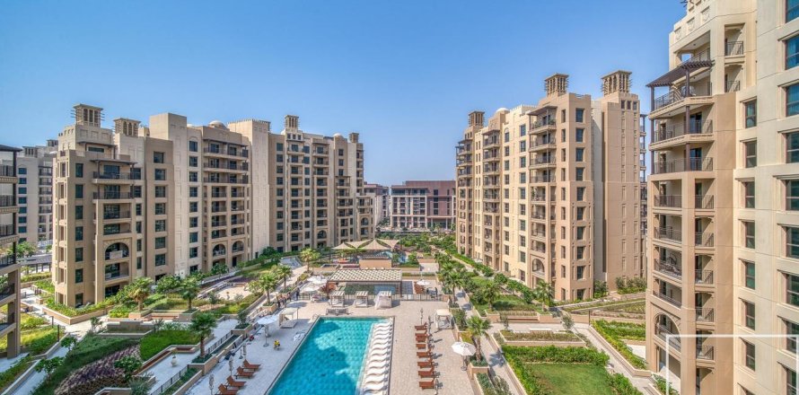 Wohnung in Umm Suqeim, Dubai, VAE: 2 Schlafzimmer, 120.5 m2 Nr. 753570