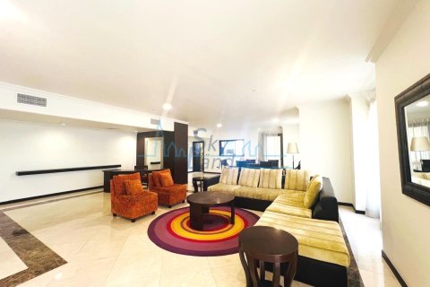 Apartamento para arrendamento em Jumeirah Beach Residence, Dubai, EAU 3 quartos, 246.5 m2 № 659547 - foto 6