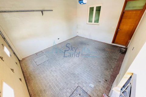 Villa à louer à Jumeirah, Dubai, EAU 4 chambres, 325.2 m2 № 659548 - photo 27