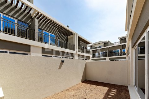 DAMAC Hills (Akoya by DAMAC), Dubai, संयुक्त अरब अमीरात में टाउनहाउस, 3 बेडरूम, 112 वर्ग मीटर, संख्या 720539 - फ़ोटो 24