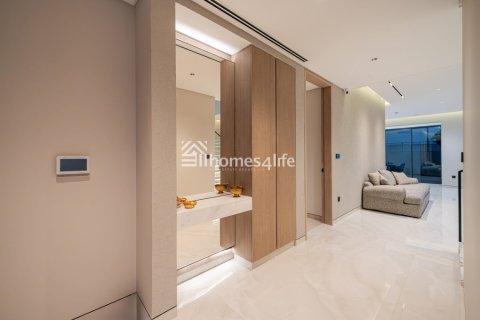 Vila v Tilal Al Ghaf, Dubai, SAE 4 spálne, 465 m2 č. 720609 - Fotografia 19