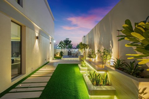Willa na sprzedaż w Tilal Al Ghaf, Dubai, ZEA 4 sypialnie, 465 mkw., nr 720609 - zdjęcie 12