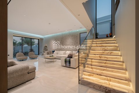 Vila v Tilal Al Ghaf, Dubai, SAE 4 spálne, 465 m2 č. 720609 - Fotografia 17