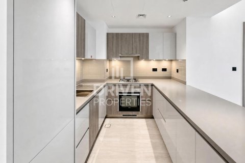 Lägenhet till försäljning i Mohammed Bin Rashid City, Dubai, UAE 2 sovrum, 137.68 kvm Nr. 741712 - fotografi 16