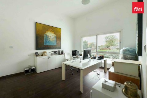 Vila v Dubai, SAE 5 ložnice, 561 m² Č.: 575021 - fotografie 11