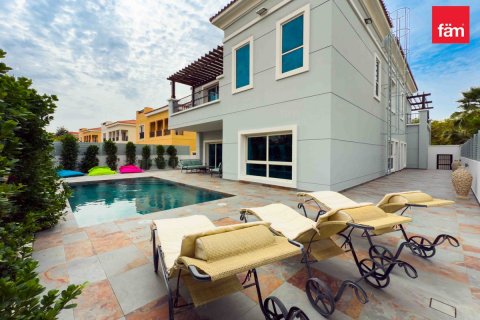 Vila v Dubai, SAE 5 ložnice, 561 m² Č.: 575021 - fotografie 2
